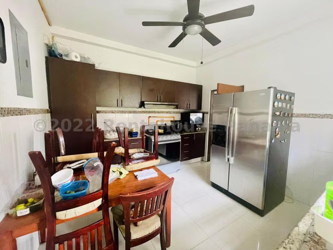 Venta Casa El Bosque - YD