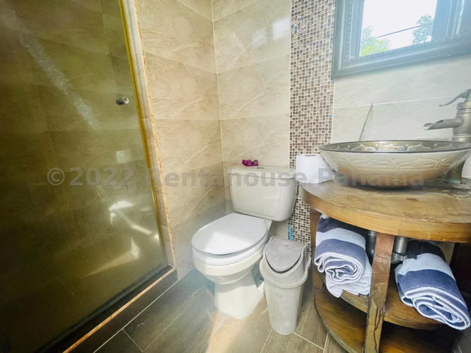 Venta Casa El Bosque - YD