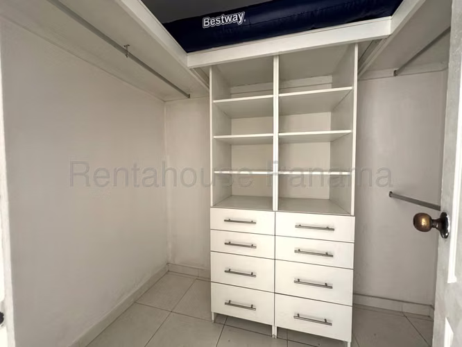 Vendo Apartamento de 107 m² en PH Terrazas de Pacífico, San Francisco 25-9712GG