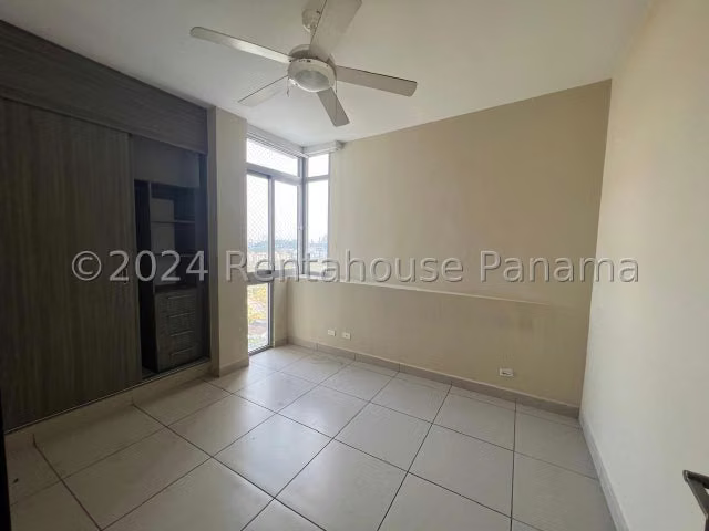 Venta de Apartamento PH4 horizonte en Altos de Panama 26LBR2775