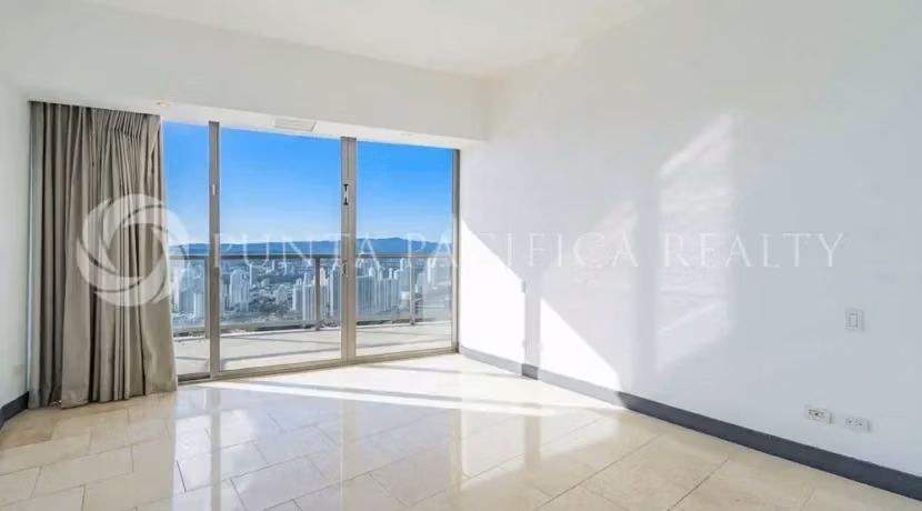 Exclusivo Penthouse de 4 Habitaciones con Vistas Panorámicas | En The Ocean Club