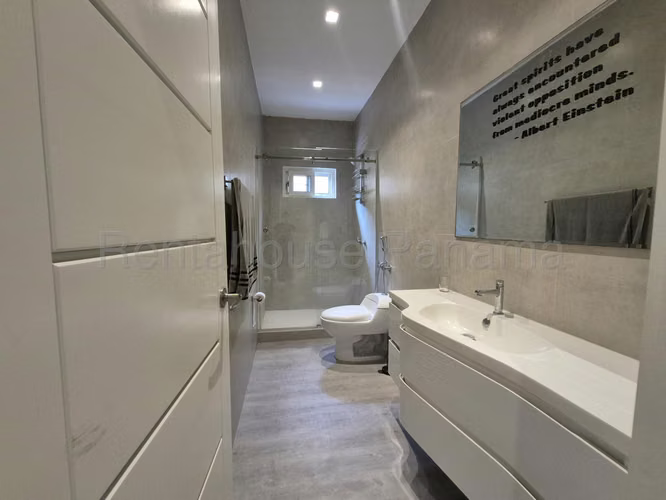 Venta Casa Costa Sur - YD