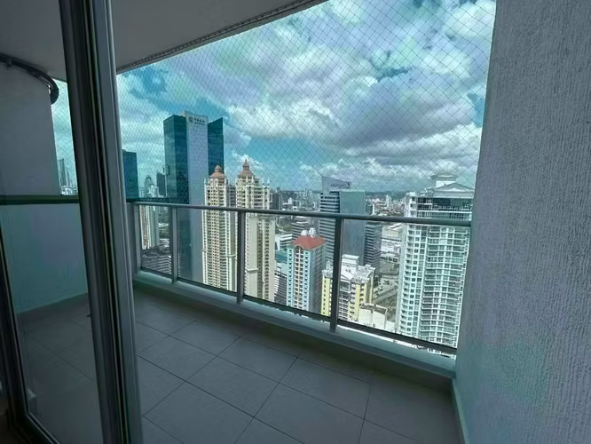 Punta Pacífica | P.H. Oceanaire | 1Rec ($240,000)
