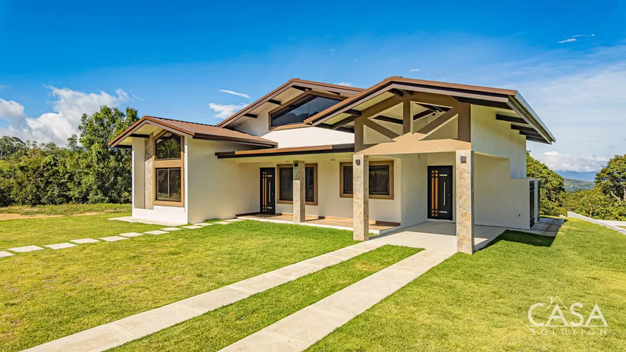 Casa Contemporánea con Vistas a las montañas en venta en Palmira, Boquete