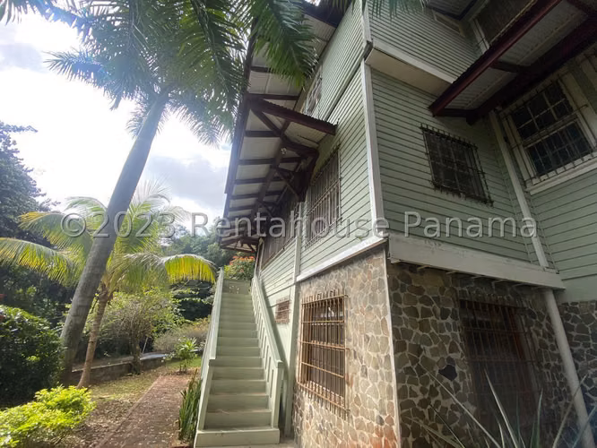 VENTA DE CASA EN ALBROOK DCD26-3818