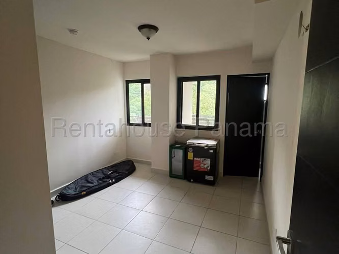 Se Vende Apartamento en Albrook MDV26-7843