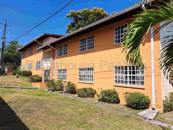 Se Vende Apartamento en Clayton MDV26-8002