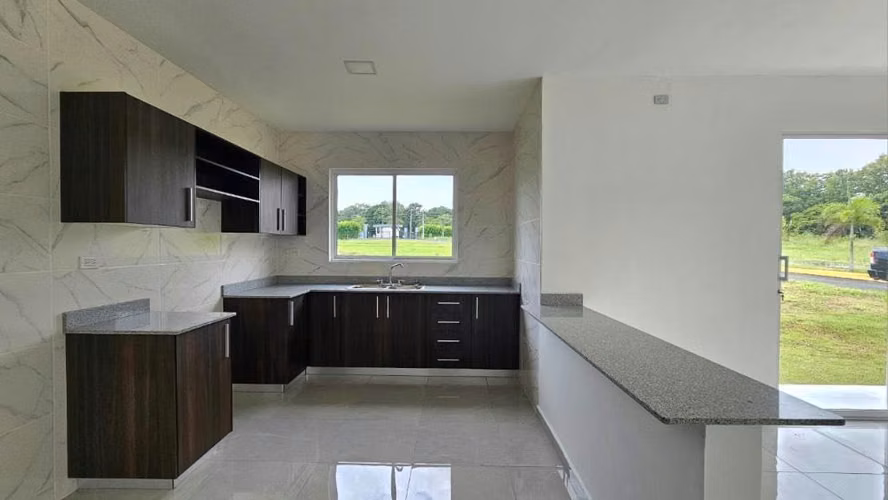 Casas Nuevas en Venta en Santiago Veraguas