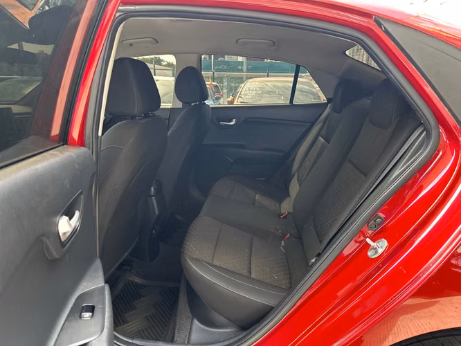 Kia Rio 2024 - Imagen 9
