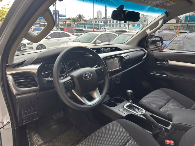 Toyota Hilux 2024 - Imagen 7