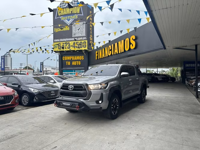 Toyota Hilux 2024