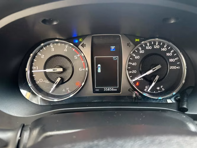 Toyota Hilux 2024 - Imagen 12