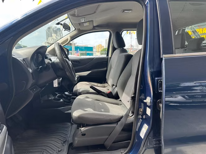 Nissan Frontier 2020 - Imagen 7