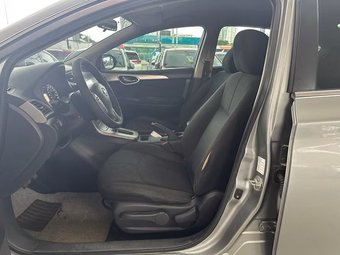 Nissan Sentra B17 2014