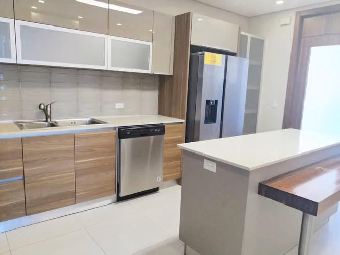 Marbella 47, Cómodo Apartamento en Venta en Marbella (DD431)