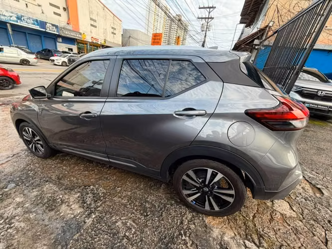 NISSAN KICKS 2023 AUTOMATICO SOLO 12MIL KLM COMO NUEVA GARANTIA VIGENTE HASTA 2028 IMPECABLE APLICAPARA FINANCIAMIENTO