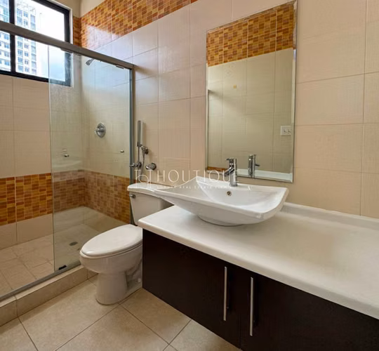 Alquiler en Betania PH Pacific Hills