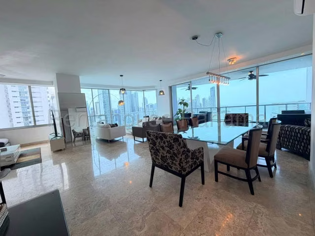 Apartamento en alquiler en PH Sky Residences 27LRL161