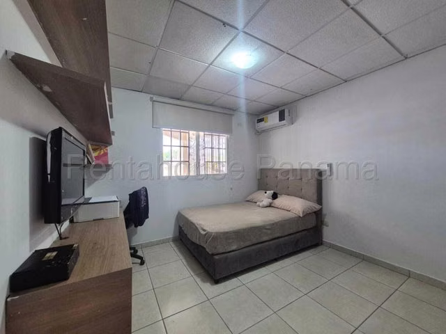 Casa en alquiler en Villa Lucre 27LRL755
