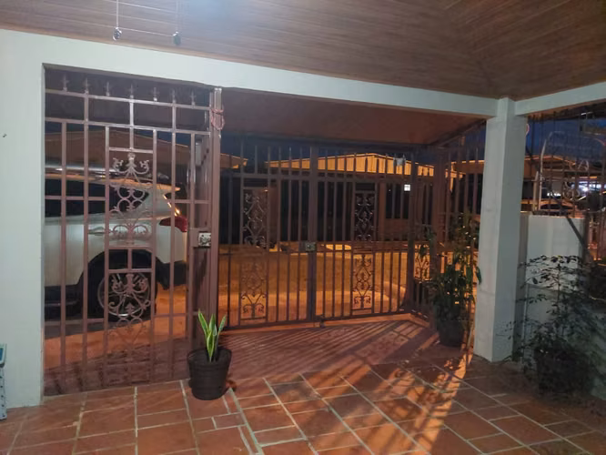 VENDO CASA RESIDENCIAL VISTA ALEGRE - Imagen 20