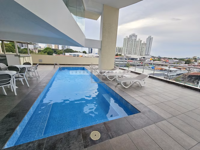 Venta de Apartamento en PH Parques del Carmen. HAGA UNA OFERTA