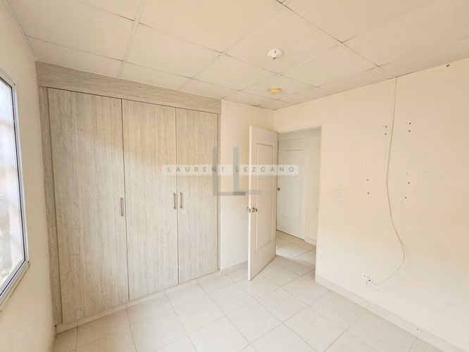 Venta Casa Unifamiliar en Paseo Montelimar en Calle Privada. Haga una oferta