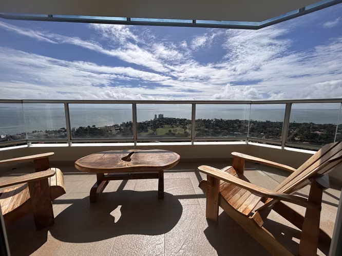 beach opportunity ready to occupy and enjoy! with 360 ° Panoramic View