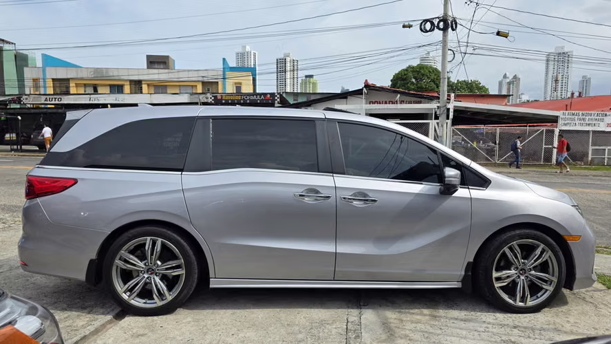 HONDA ODYSSEY, AÑO 2019 - Imagen 6