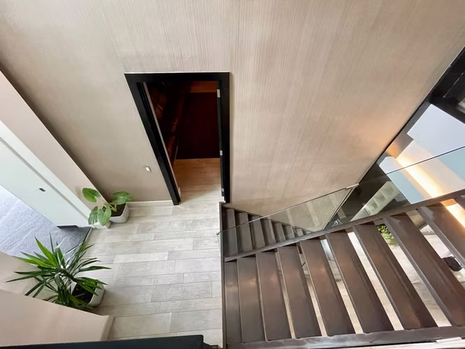 Moderna Casa en Coco del Mar | Piscina, Sauna, Cine Privado, Cava de Vinos y 780 m² de Elegancia