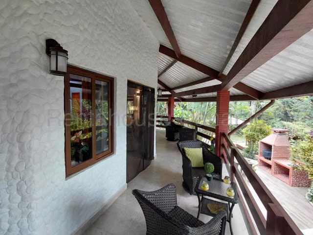 VENDO LA CASA DE ENSUEÑO QUE SIEMPRE HAS BUSCADO EN CERRO AZUL 26CDY7194