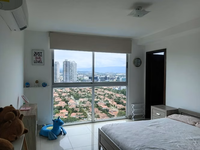 PH Latitude - Vendo Lindo Apartamento - Oportunidad!!!