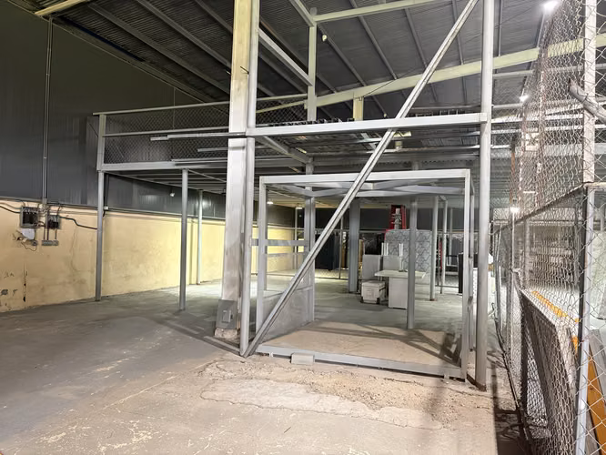 Galera Industrial de 945 m² sobre 1,200 m² | A pocos metros de la Panamericana | Pacora