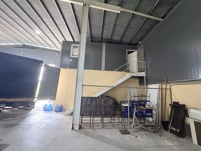 Galera Industrial de 945 m² sobre 1,200 m² | A pocos metros de la Panamericana | Pacora