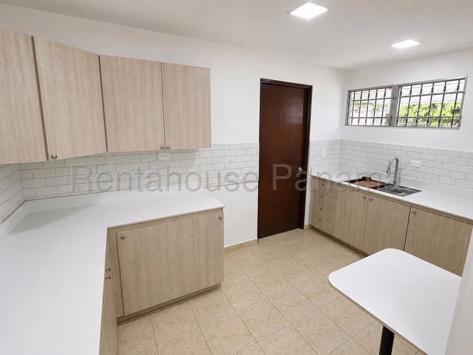 Venta Casa Villa Zaita - YD