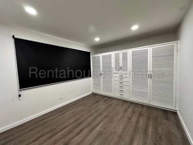 Venta Casa San Francisco - YD
