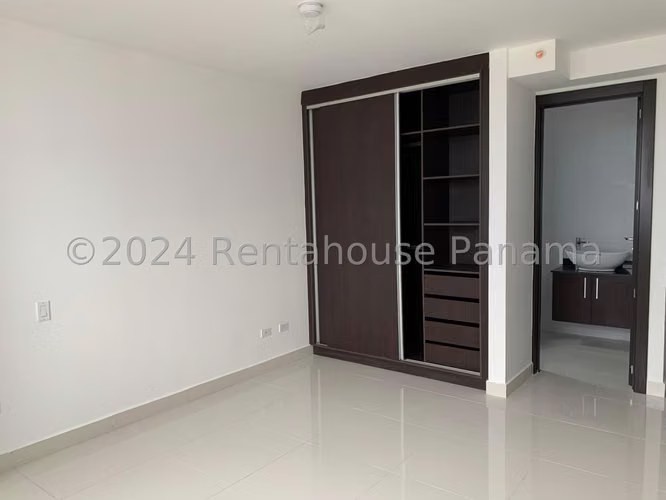 Alquiler de Apartamento en El Cangrejo Ph Carreras Tower CCO
