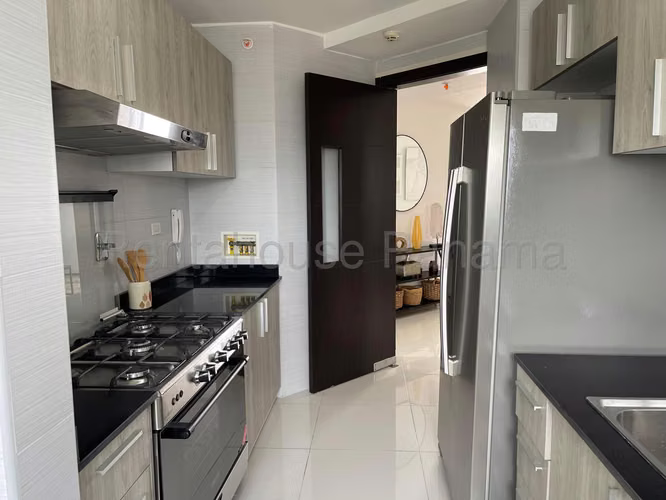 Venta de Apartamento en El Cangrejo Ph Carreras Tower CCO