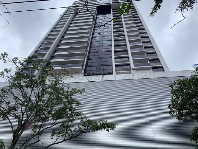Venta de Apartamento en El Cangrejo Ph Carreras Tower CCO