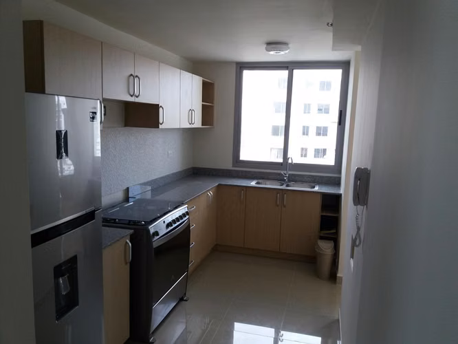 Venta de Apartamento con Línea blanca en Condado del Rey Ph Rokas EC