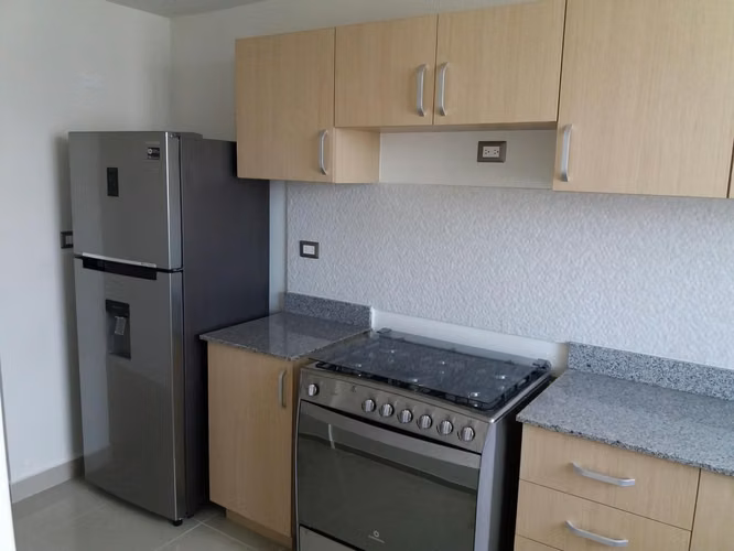 Venta de Apartamento con Línea blanca en Condado del Rey Ph Rokas EC