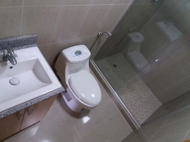 Venta de Apartamento con Línea blanca en Condado del Rey Ph Rokas EC