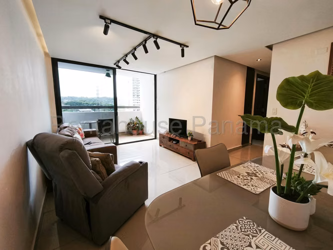 Venta de Apartamento con Línea blanca en Condado del Rey Ph Condado Country Club EC - Imagen 3