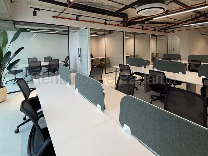 Alquiler de Oficina en Costa del Este Financial Park KF