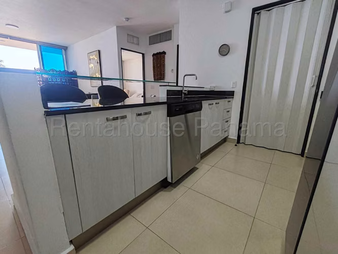 Venta de Apartamento en Avenida Balboa Ph Destiny KF