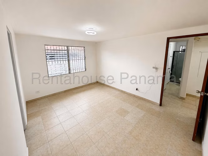 Venta de Casa en Villa Zaita Los Cipreses Solo Cliente Directo MC