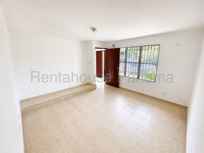 House for Sale in Villa Zaita Los Cipreses Only Direct Client MC