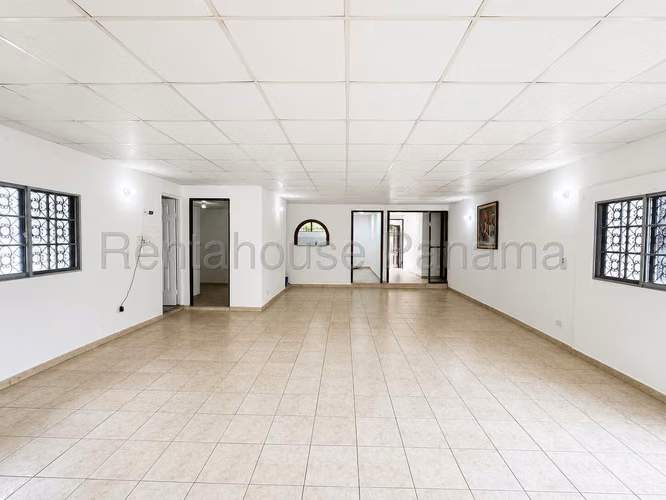 Venta de Casa en Villa Zaita Los Cipreses Solo Cliente Directo MC