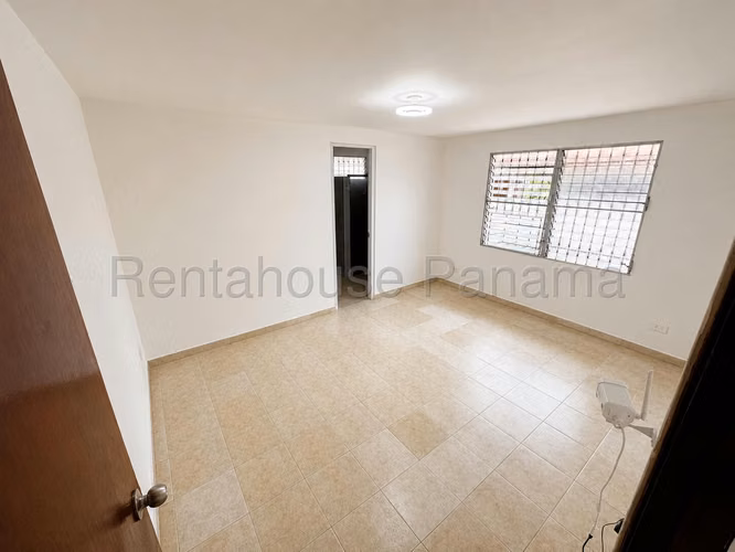 Venta de Casa en Villa Zaita Los Cipreses Solo Cliente Directo MC