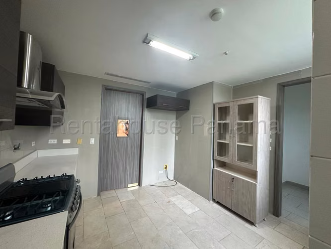 RR VENTA DE APARTAMENTO EN PUNTA PACIFICA PH GRAND TOWER