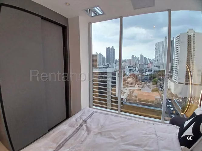 Venta de Apartamento en Avenida Balboa Ph The Walker 35 Mts PD